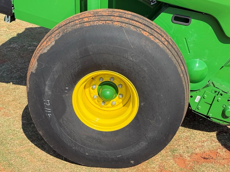 2023-john-deere-460m-image-3