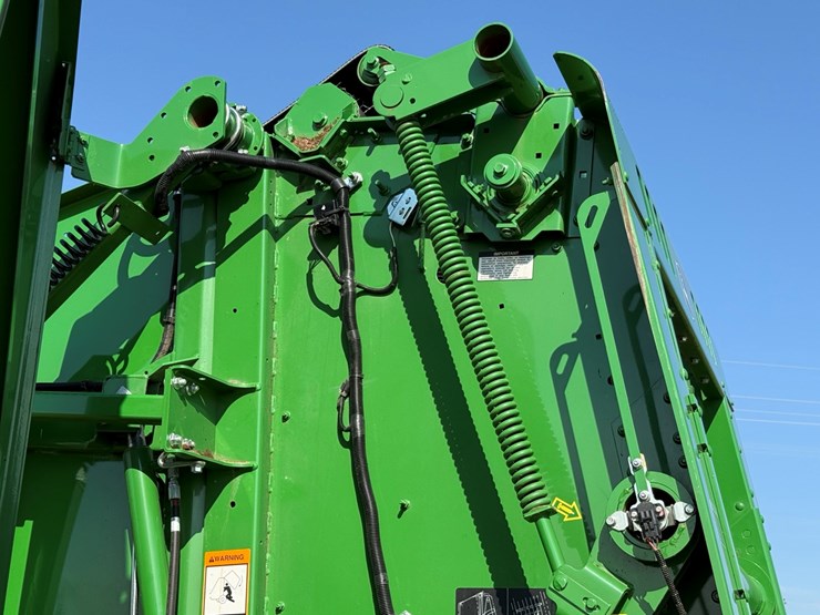 2023-john-deere-460m-image-6