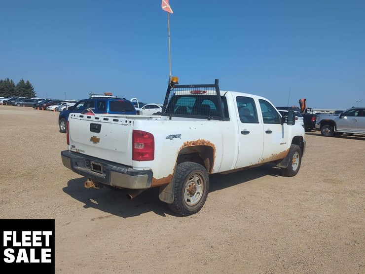2014-chevrolet-silverado-2500hd-image-4