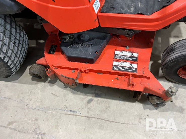 kubota-zd326-image-15