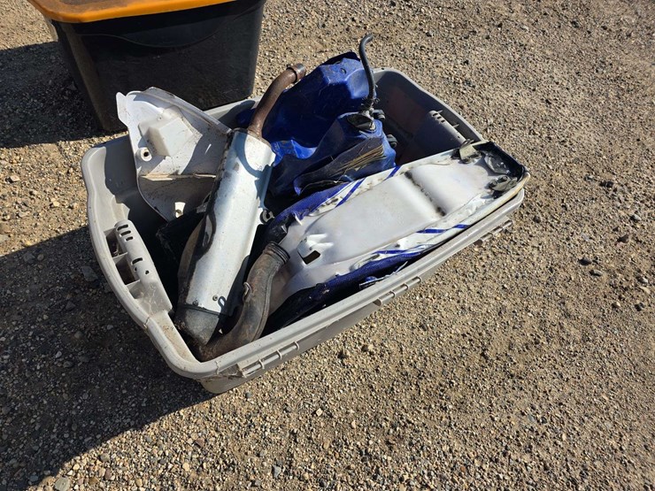 ’98-yamaha-yz125-dirt-bike,-project-bike,-should-be-complete-per-seller,-call-for-details-image-8