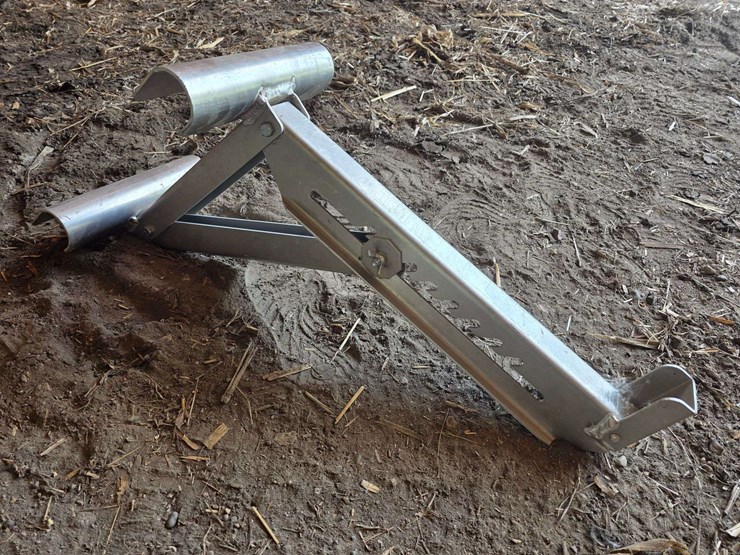 qual-craft-aluminum-ladder-supports,-adjustable-image-3