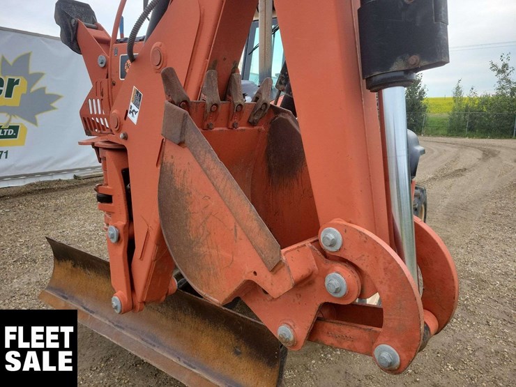 2007-ditch-witch-rt75-image-27