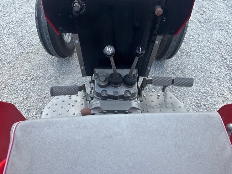 massey-ferguson-255-image-18
