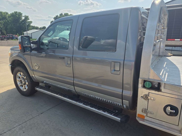 2011-ford-f350-image-14