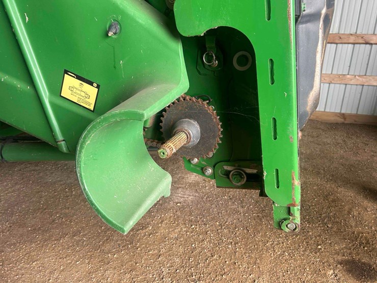 2011-john-deere-9770-sts-image-35