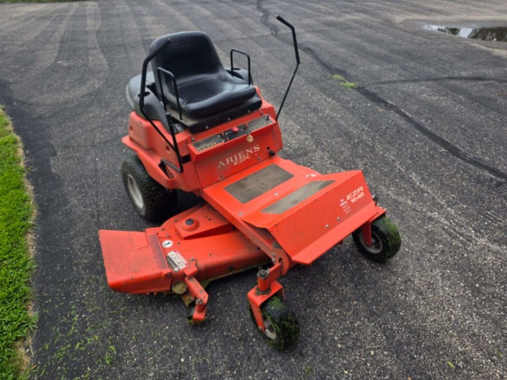 ariens-48”-zero-turn-lawn-mower,-vanguard-16hp-v-twin-engine,-flex-n-float-deck,-model:-ezr1648,-run-image-6