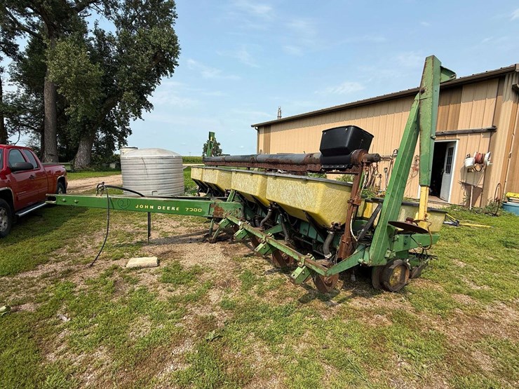 john-deere-7000-image-5