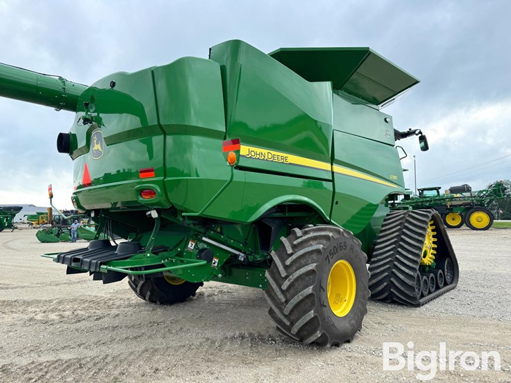 2022-john-deere-s780-image-5