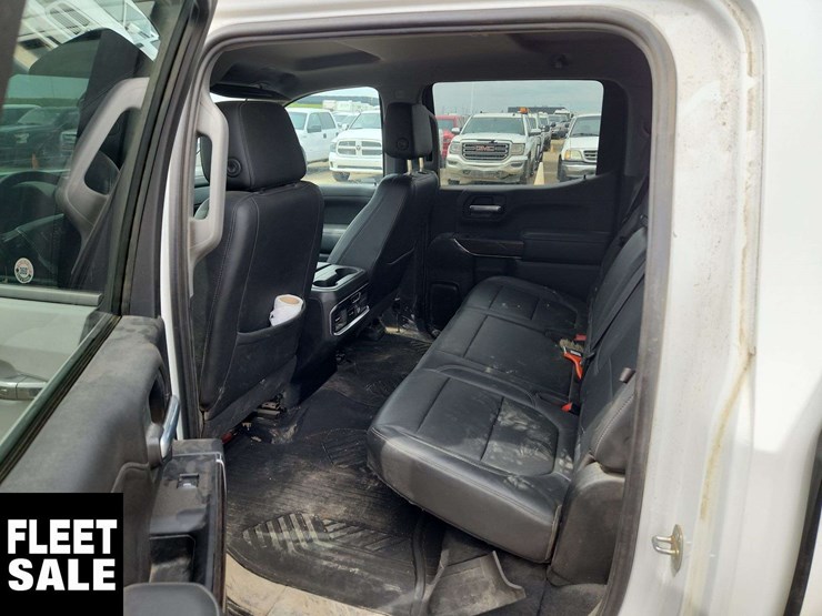 2020-gmc-sierra-1500-image-15