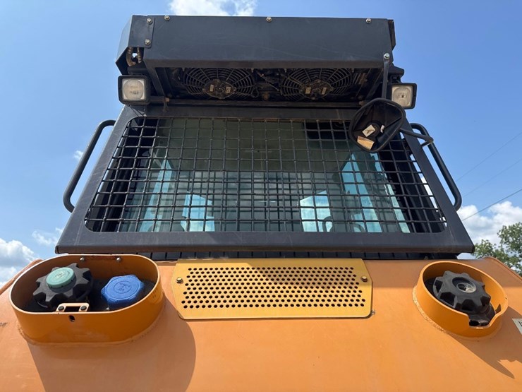 case-850m-image-20