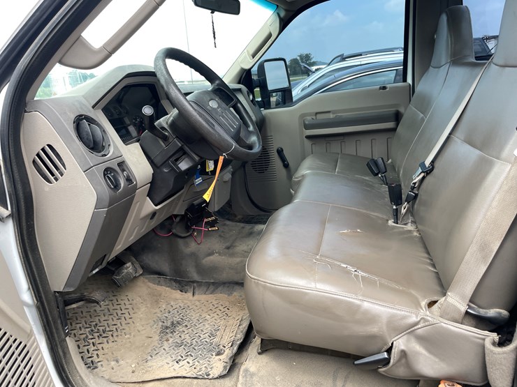 2008-ford-f250-image-47