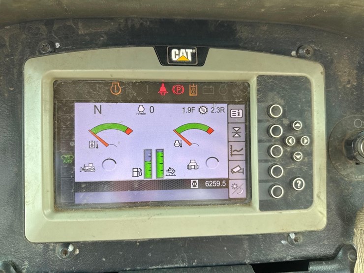 2019-caterpillar-d6k2-lgp-image-28