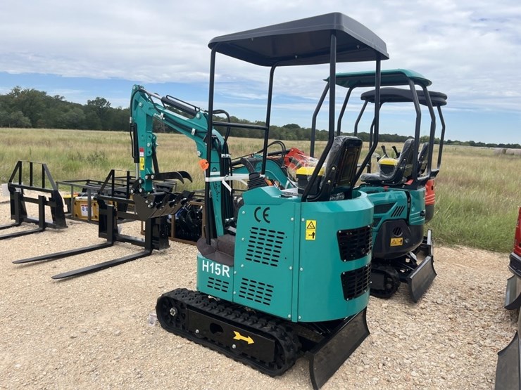 cfg-h15r-mini-excavator-image-5