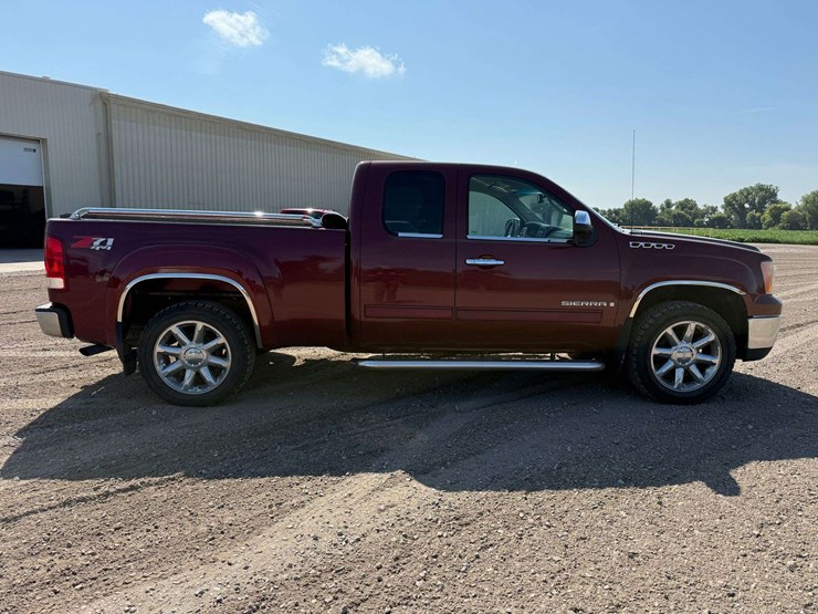 2008-gmc-sierra-1500-image-8