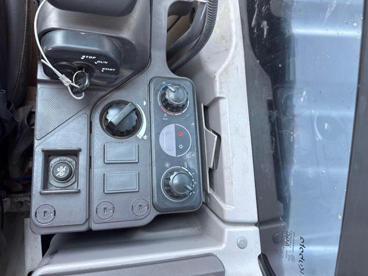kubota-u55-5-image-34