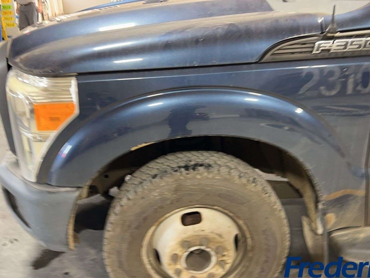2016-ford-f350-image-25
