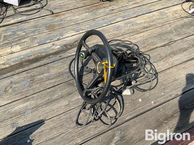 john-deere-200-image-5