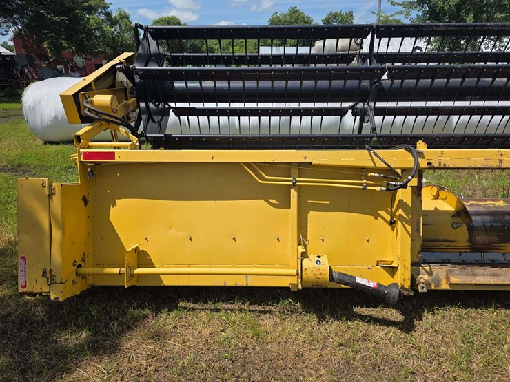 new-holland-973-image-16