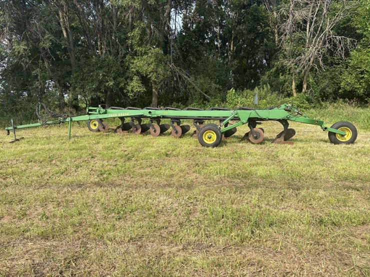 john-deere-3710-image-6