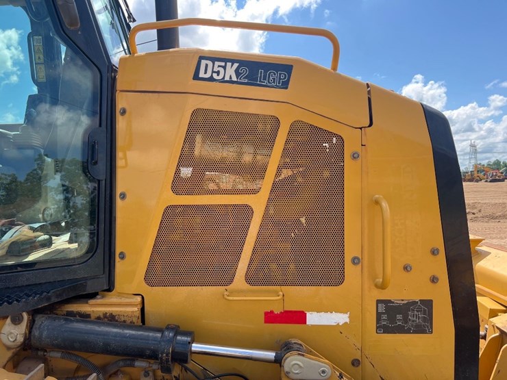 2019-caterpillar-d5k2-lgp-image-21