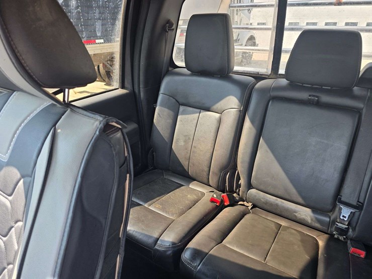 2011-ford-f350-image-26