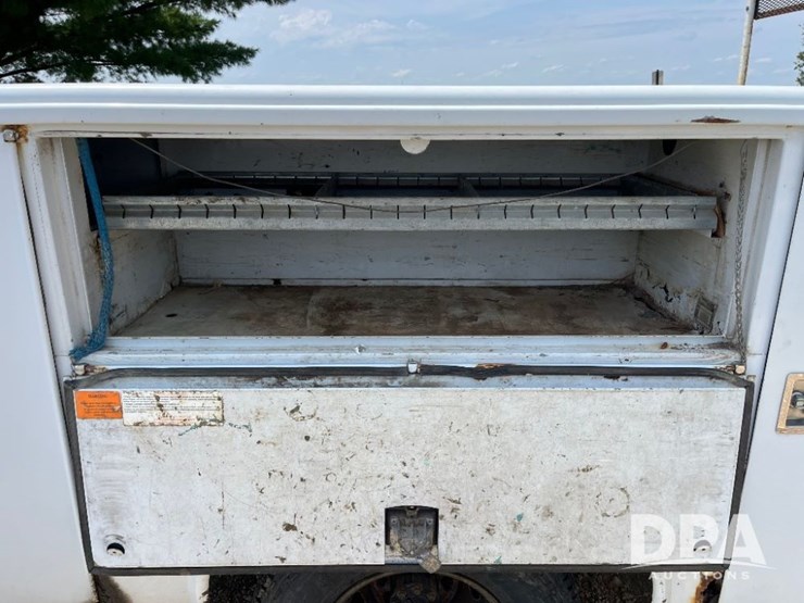 2000-ford-f350-image-36