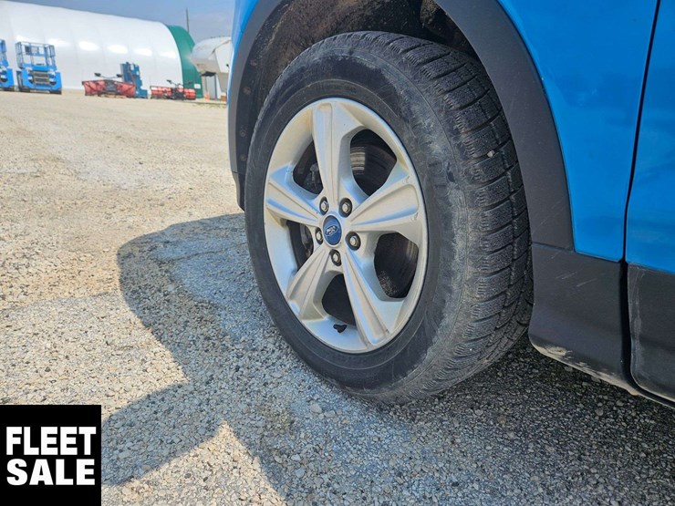 2013-ford-escape-image-15