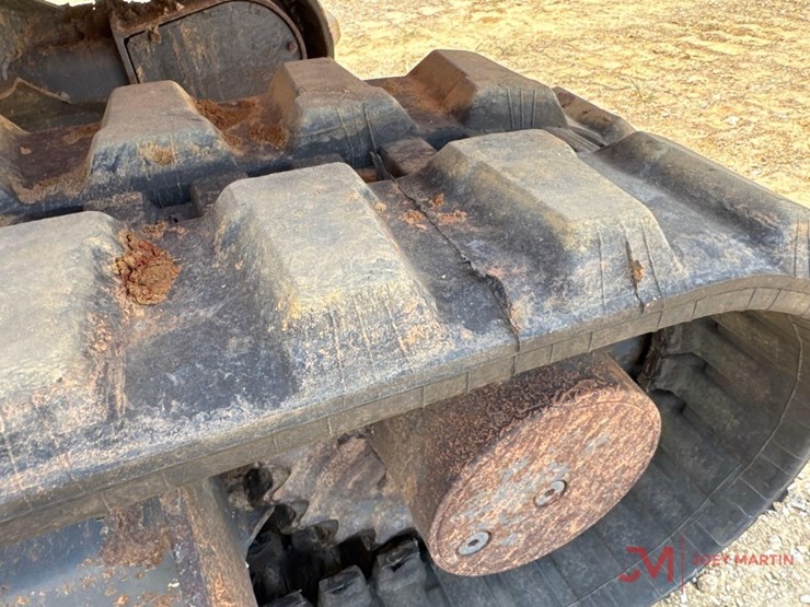 2019-takeuchi-tb230-image-14