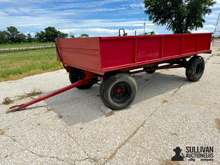 13.5'-barge-wagon-image-1