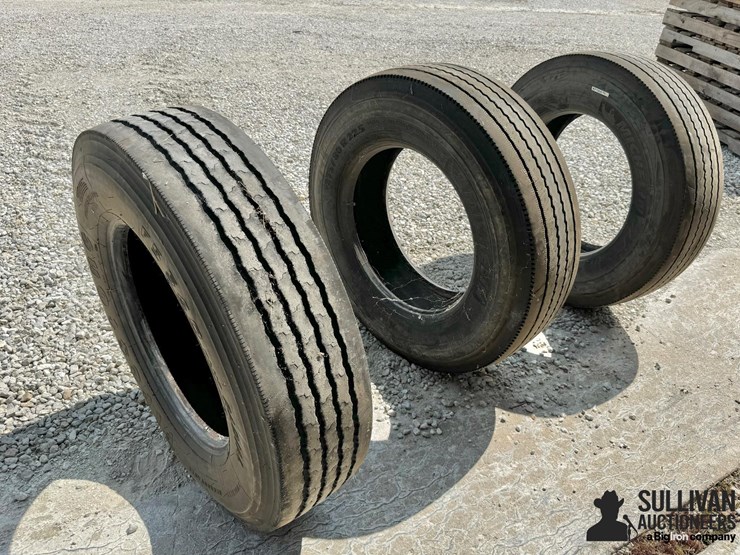 22.5”-truck-tires-image-7