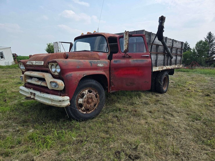 1959-gmc-350-image-1