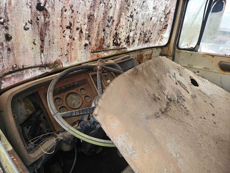 ford-800-image-6