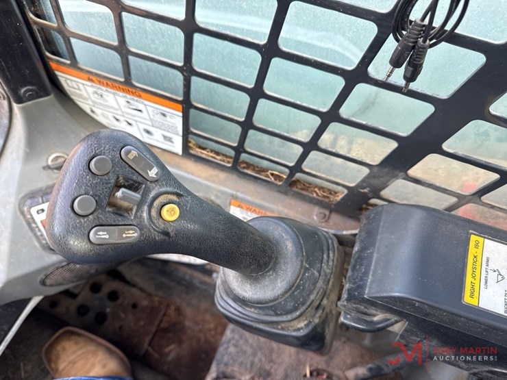 2018-bobcat-s850-image-16