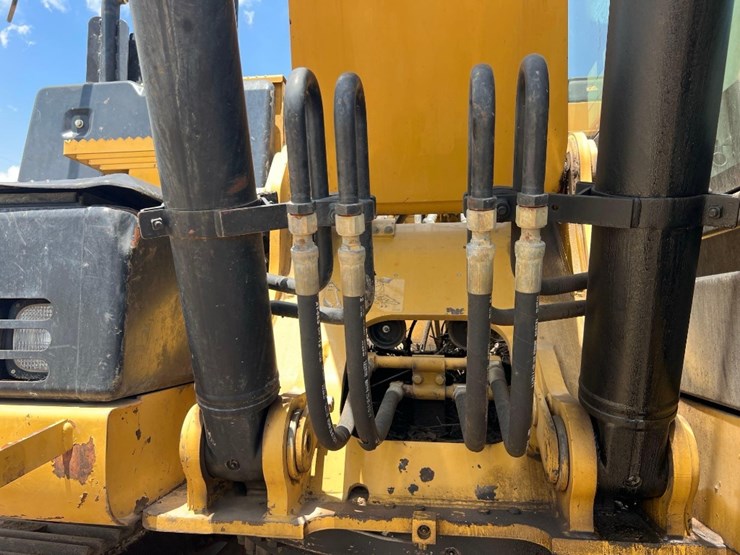 2013-caterpillar-320el-image-14