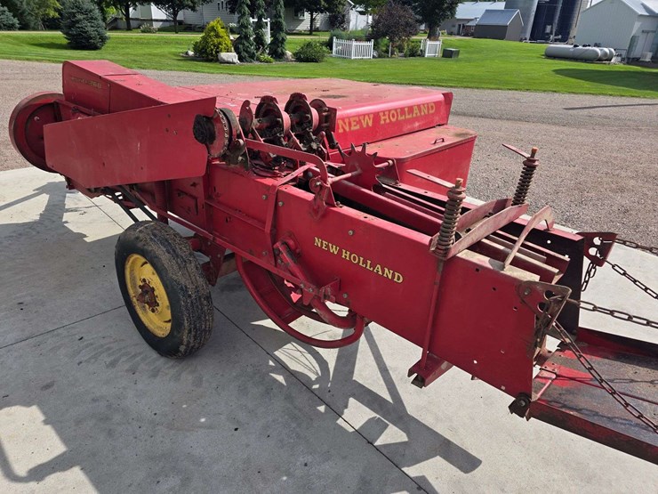 new-holland-268-image-21