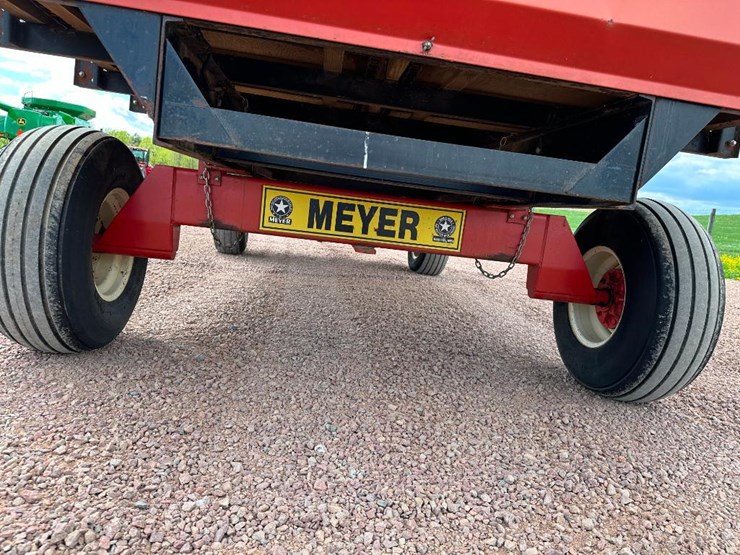 2001-meyer-4516-image-26