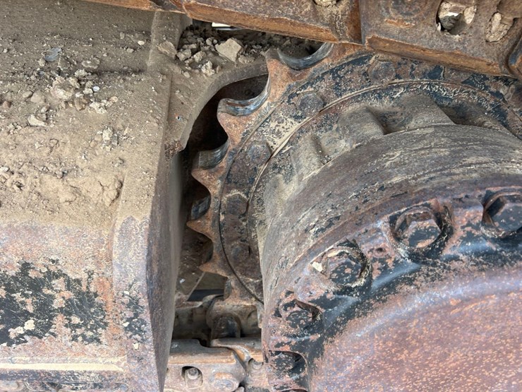 2015-caterpillar-326fl-image-34