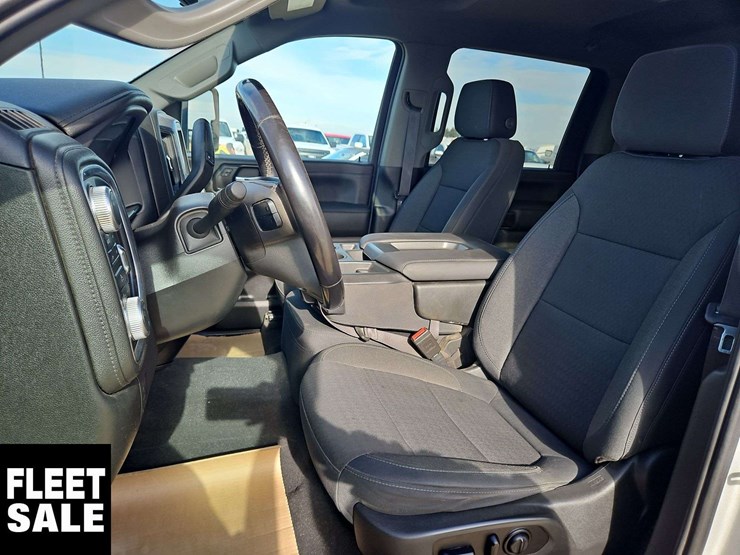 2020-gmc-sierra-2500hd-image-10