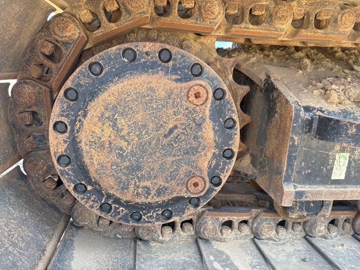 2018-caterpillar-320gc-image-16
