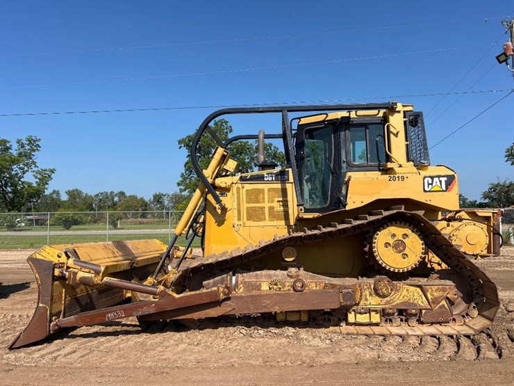 2008-caterpillar-d6t-lgp-image-1