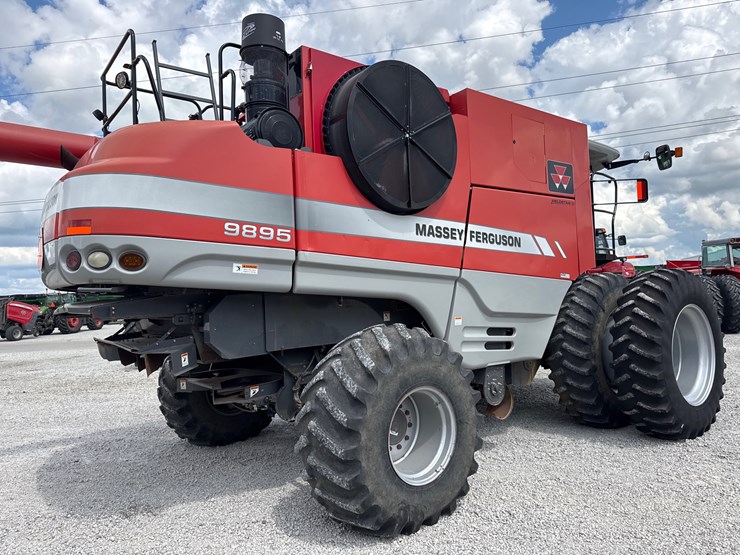 massey-ferguson-9895-image-7