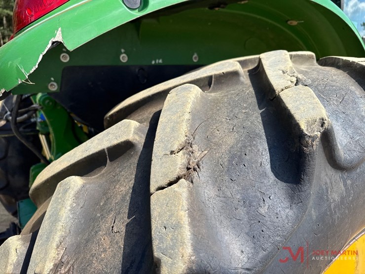 john-deere-6105e-image-12