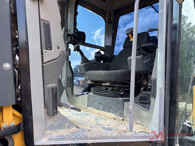2010-caterpillar-140m-vhp-plus-image-23