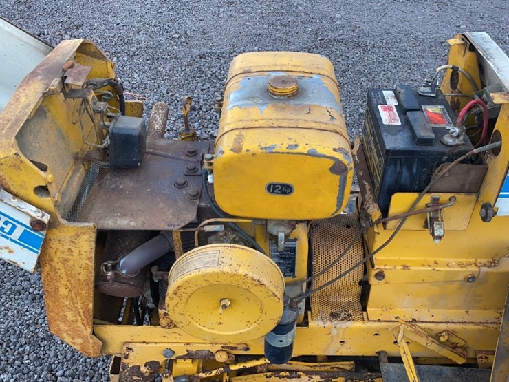 cub-cadet-124-image-11