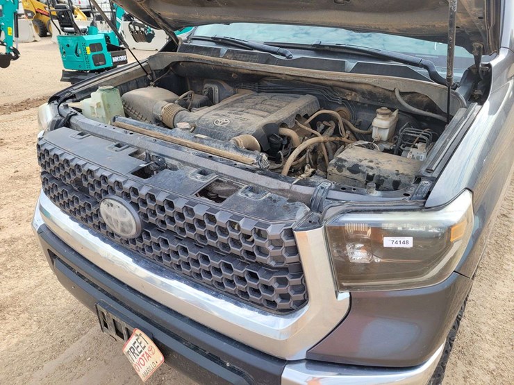 2019-toyota-tundra-sr5-image-14