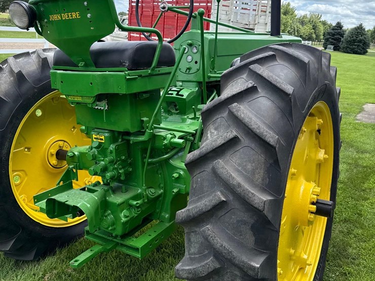 john-deere-60-image-12