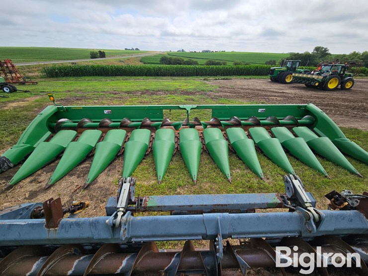 2010-john-deere-612cx-corn-head-image-2