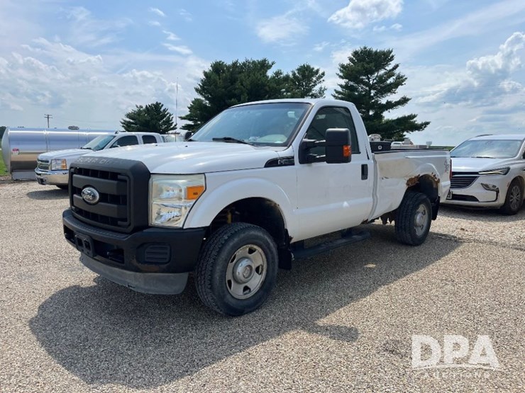 2011-ford-f250-image-1