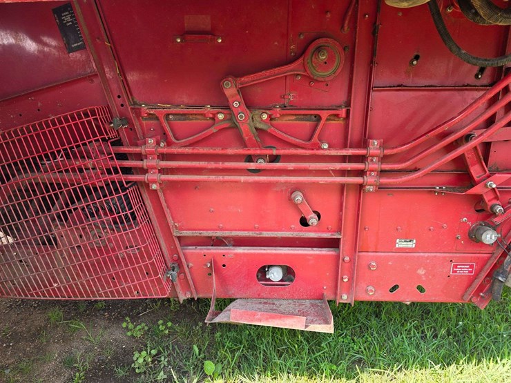 1993-case-ih-1666-image-7